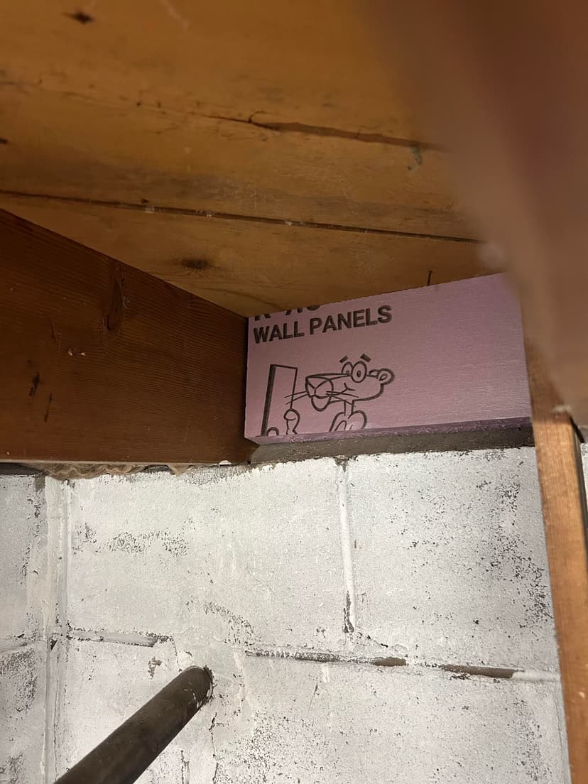 insulate joists with spray foam