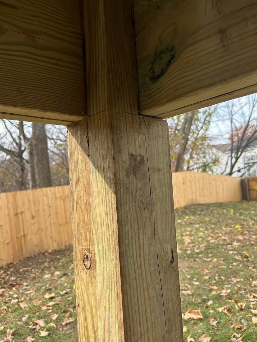 lift deck and notch middle posts