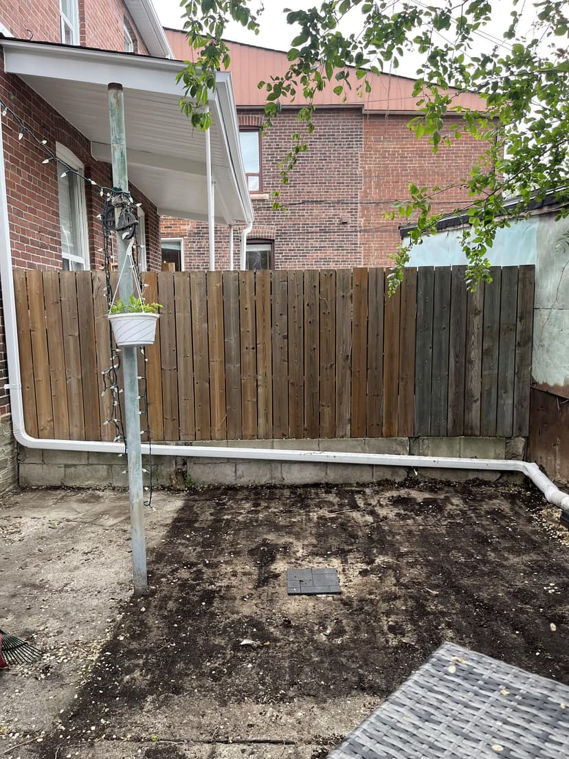 build a 190 sq ft deck with footings