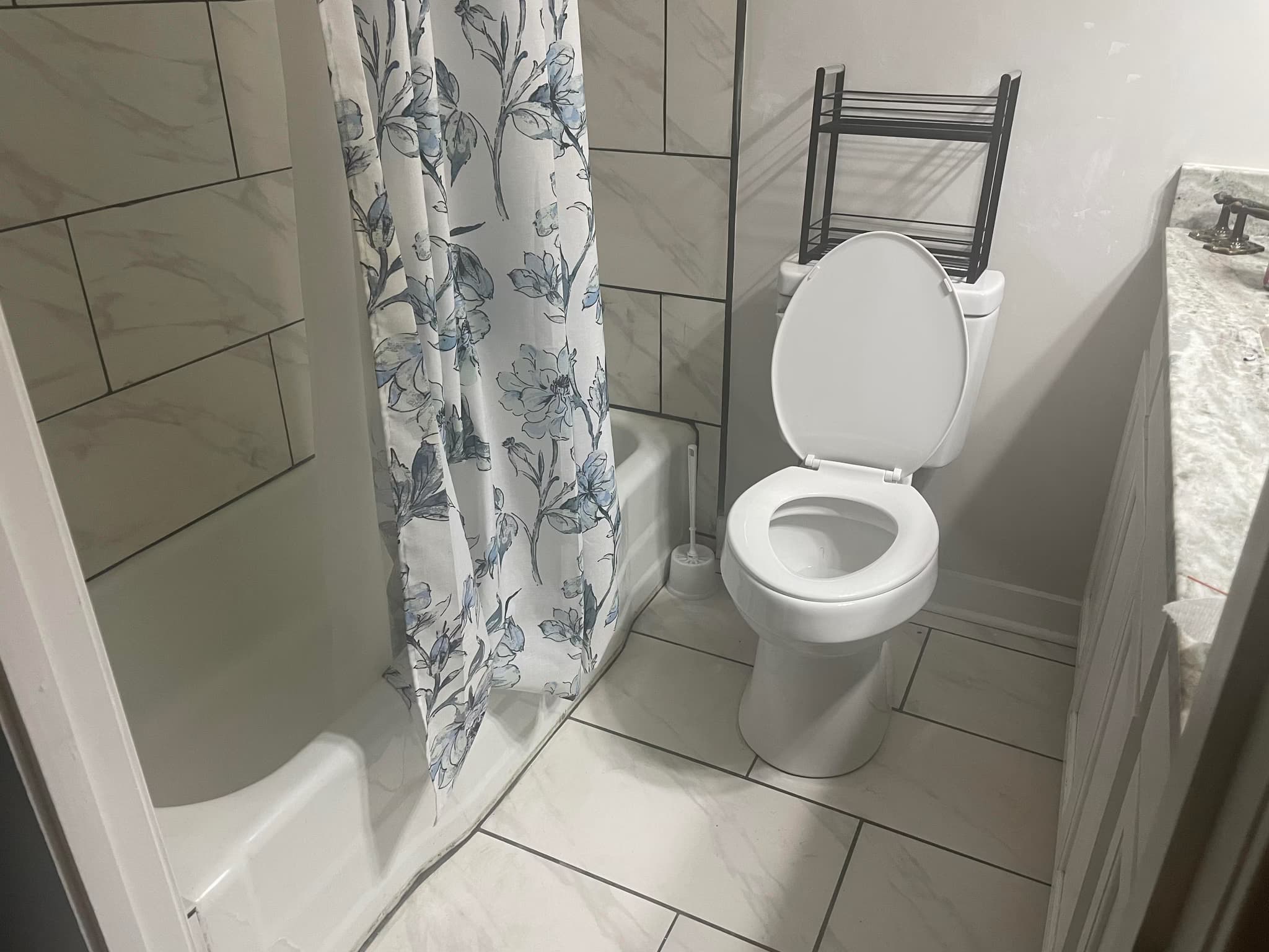 move toilet