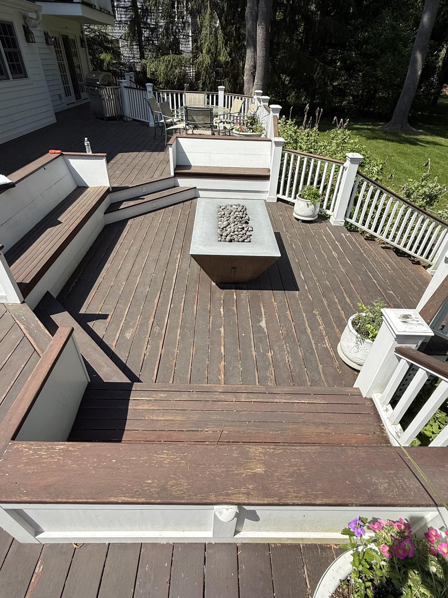 refurbish 1300-1500 sqft ipe deck down to bare wood