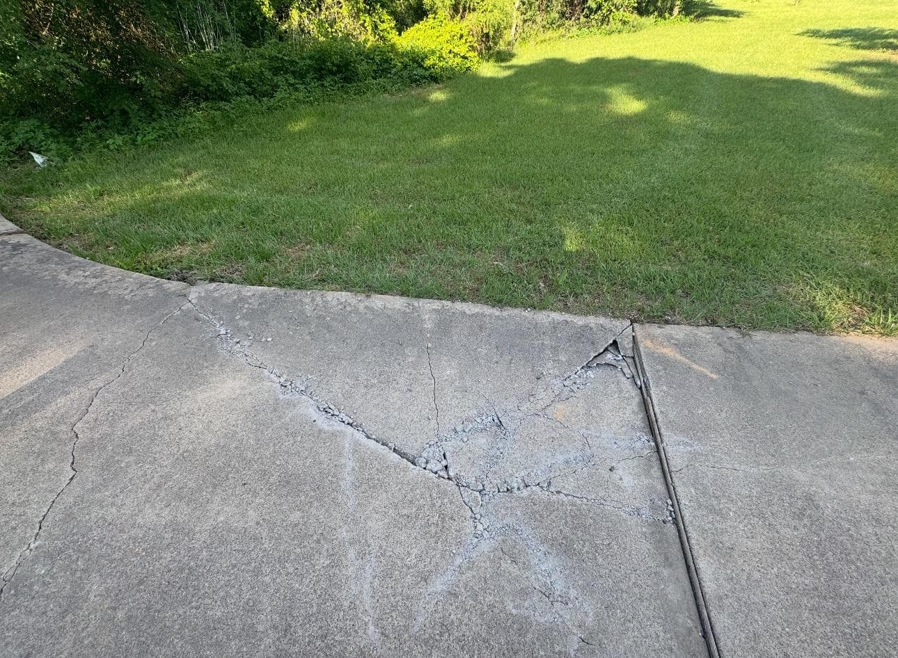 repair a broken concrete driveway