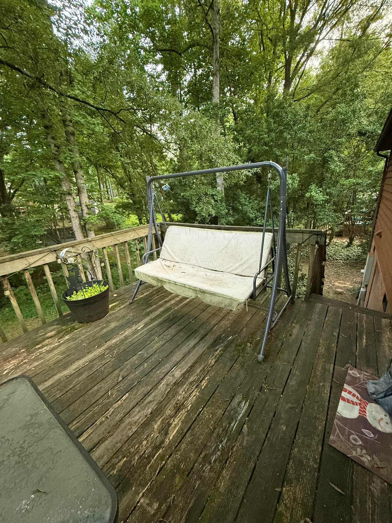 renovate and build a new 14'x14' deck