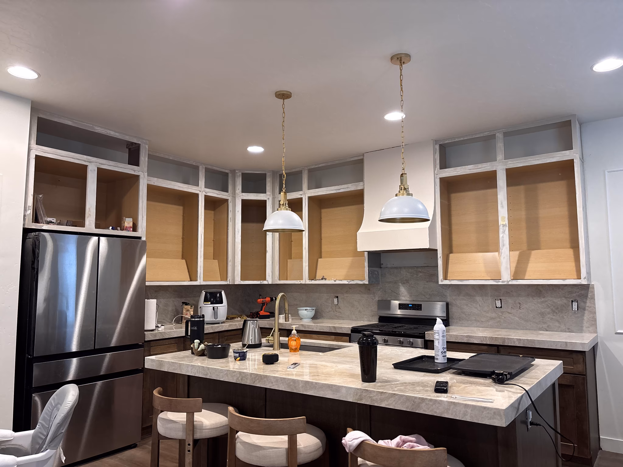 paint 11 upper cabinet doors