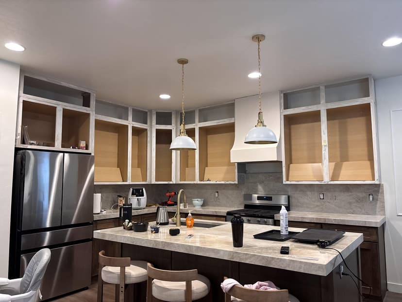 paint 11 upper cabinet doors