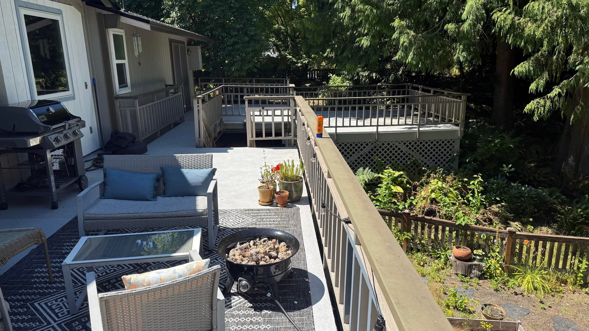 replace an 800 sqft deck with a simpler 300 sqft composite deck