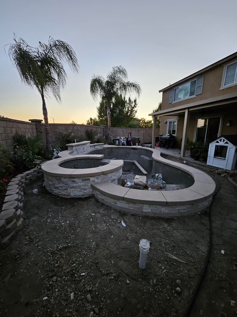 build a 15x28 salt water pool