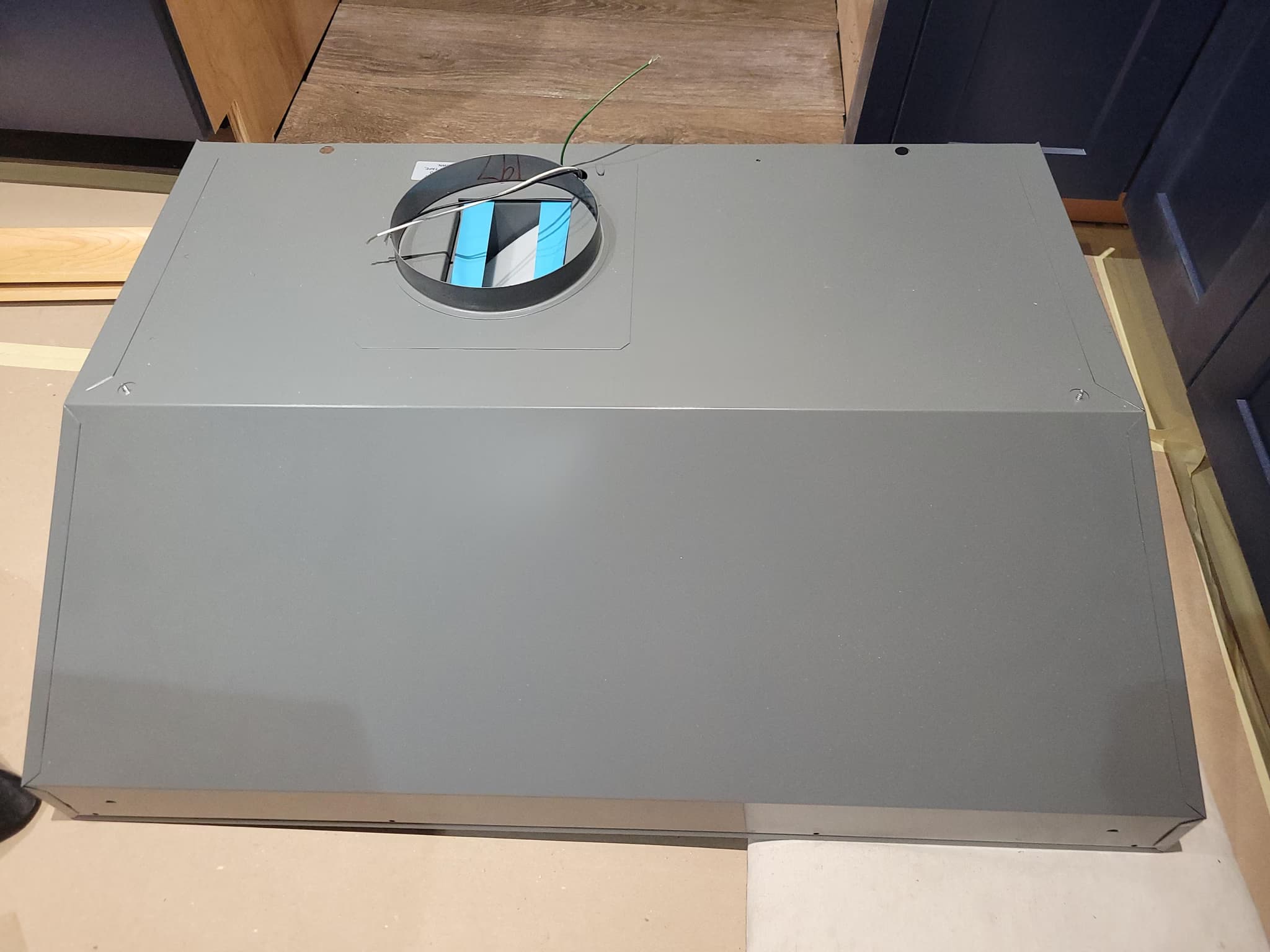 fabricate a custom 6-inch round duct offset