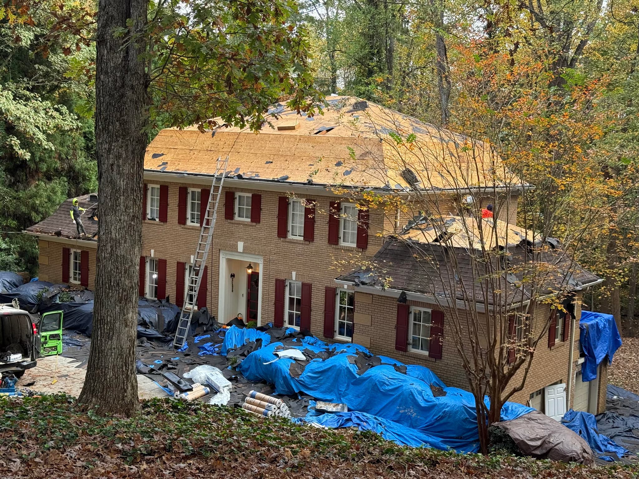 replace 4,500 sqft of asphalt shingles on my roof