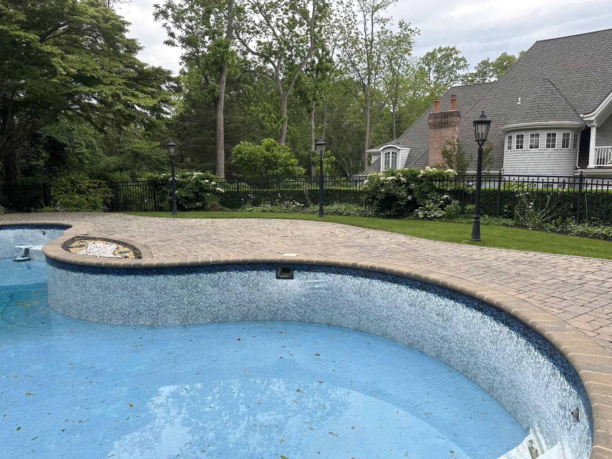 install a new vinyl pool liner