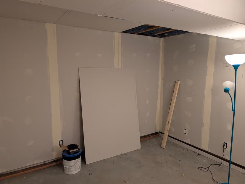 finish drywall in a 12x12 basement room