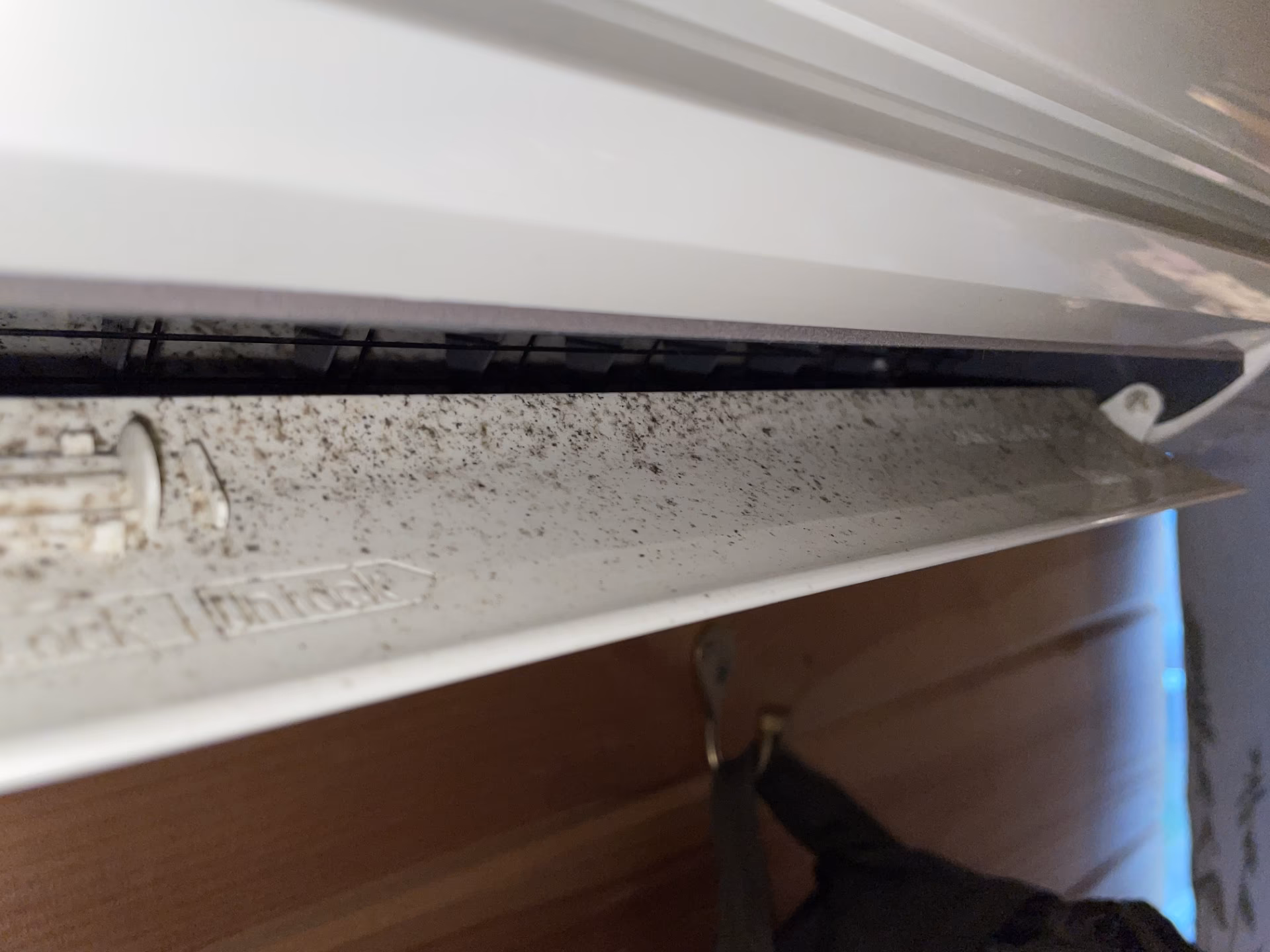 perform a mini-split deep clean