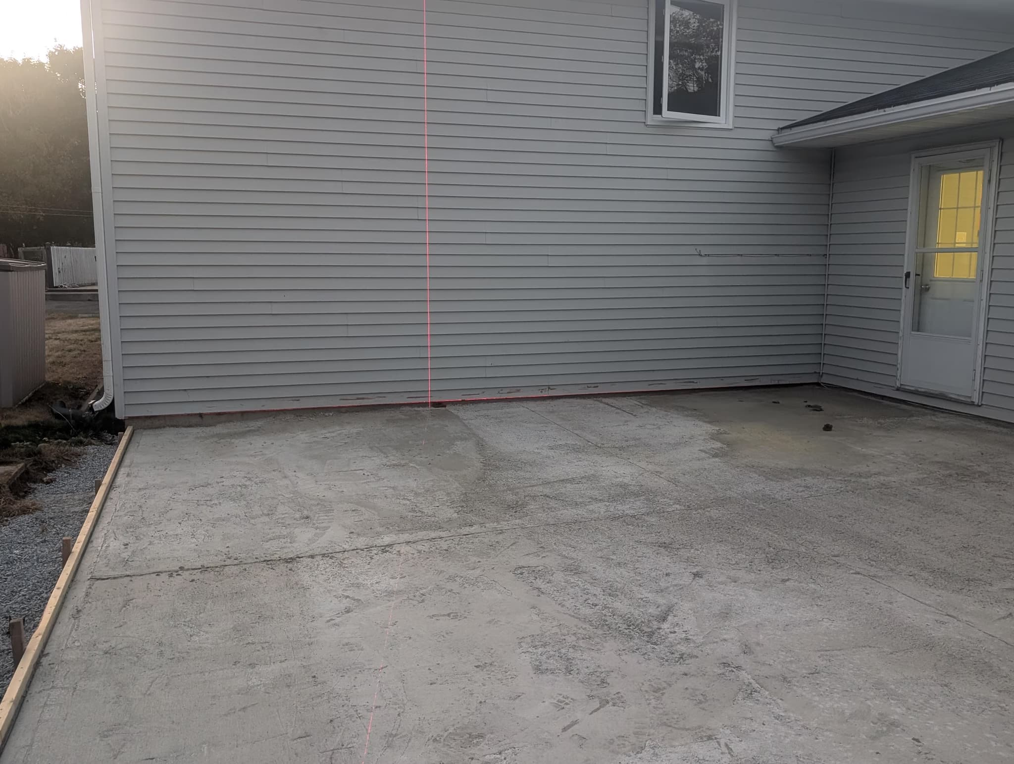 build a 22'x20'x4" concrete patio
